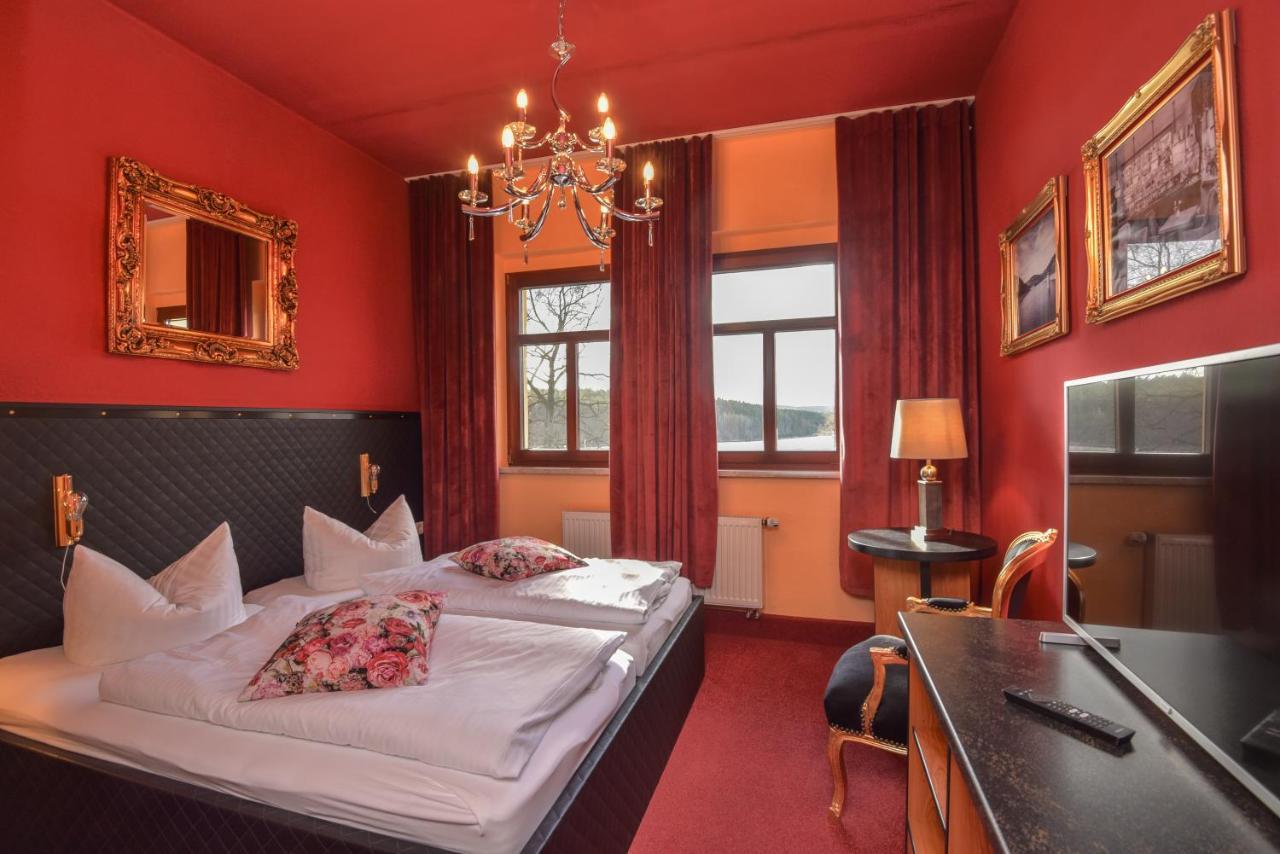 Riverdam Boutique Hotel イルメナウ エクステリア 写真