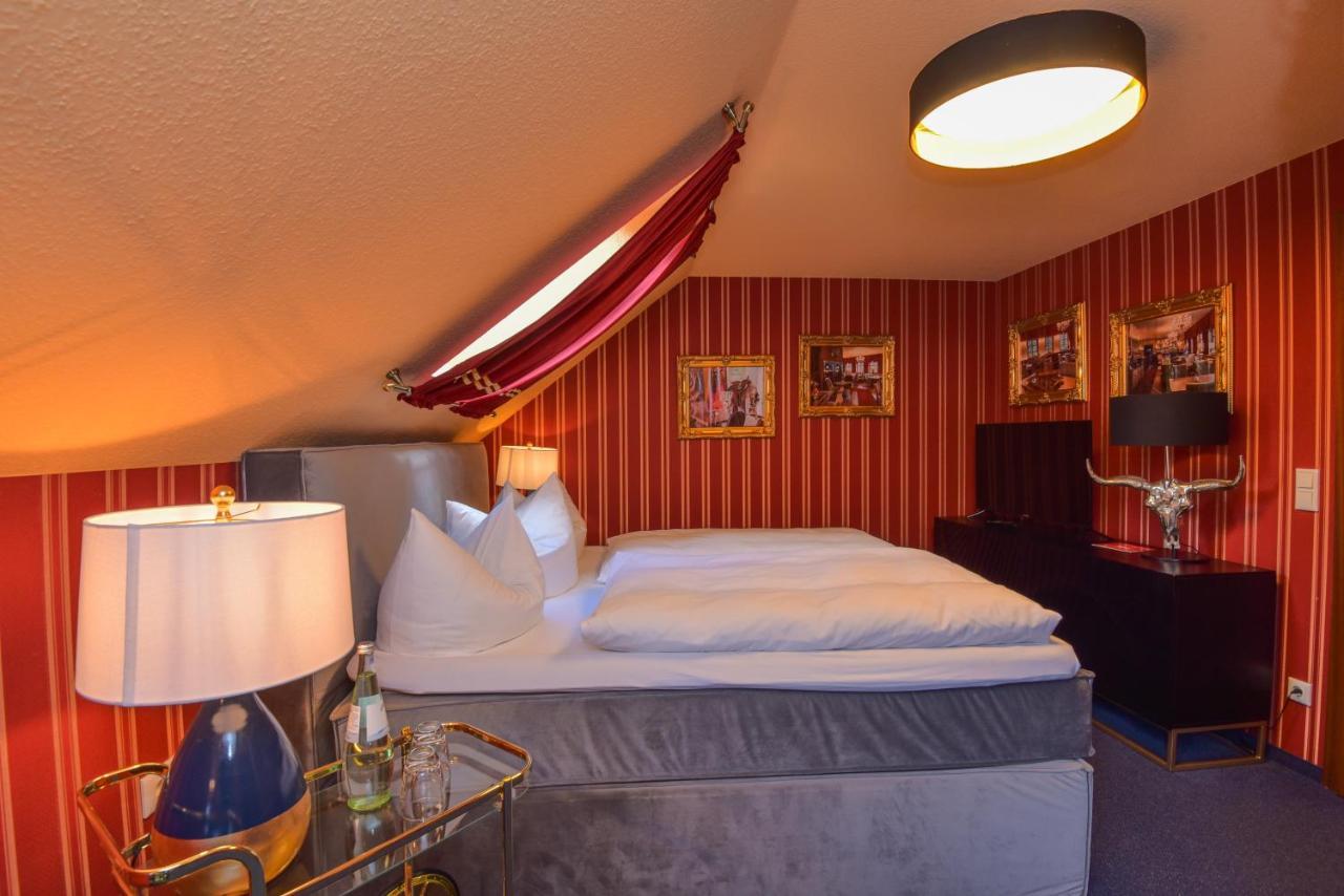 Riverdam Boutique Hotel イルメナウ エクステリア 写真