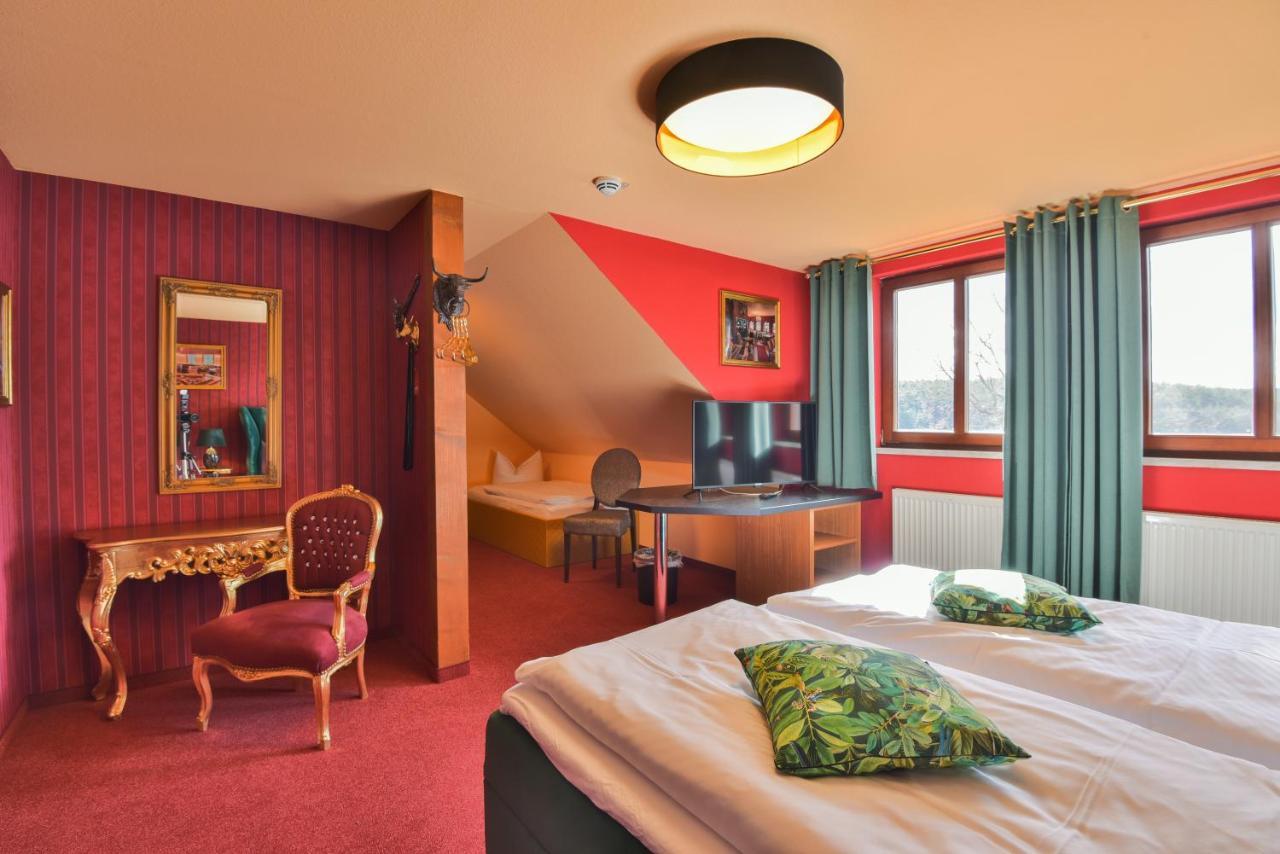 Riverdam Boutique Hotel イルメナウ エクステリア 写真