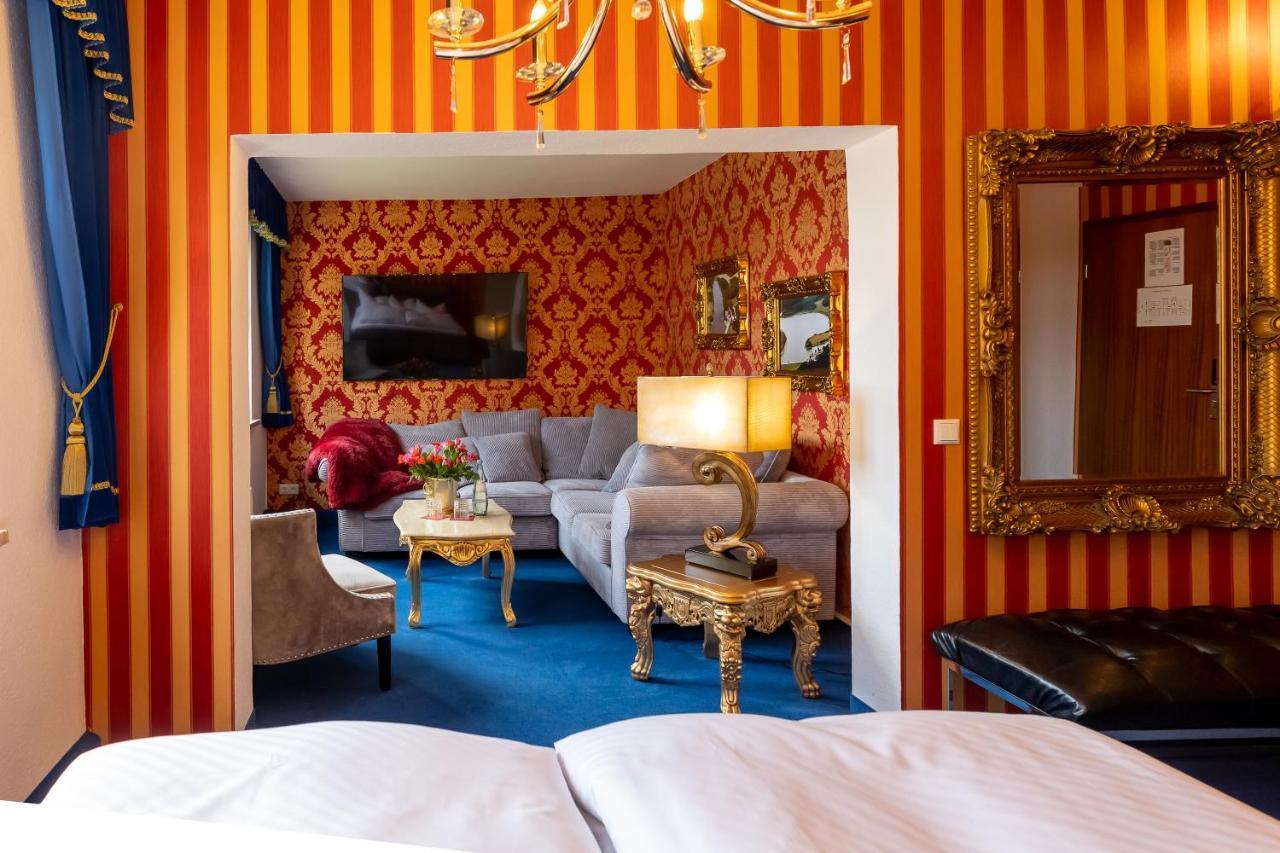 Riverdam Boutique Hotel イルメナウ エクステリア 写真